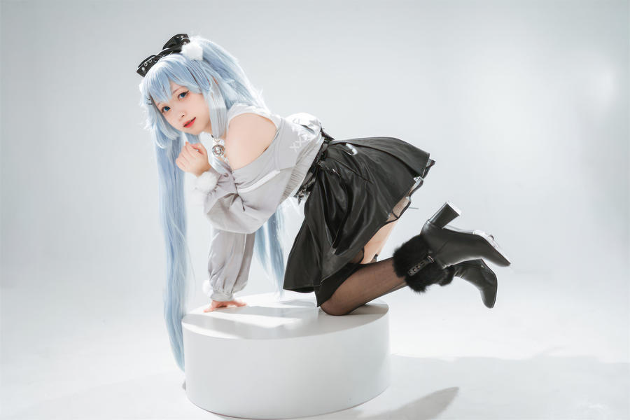 002.jpg